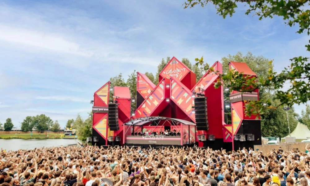 Ολλανδία: Πάνω από 1.000 κρούσματα σε κορονο-φεστιβάλ